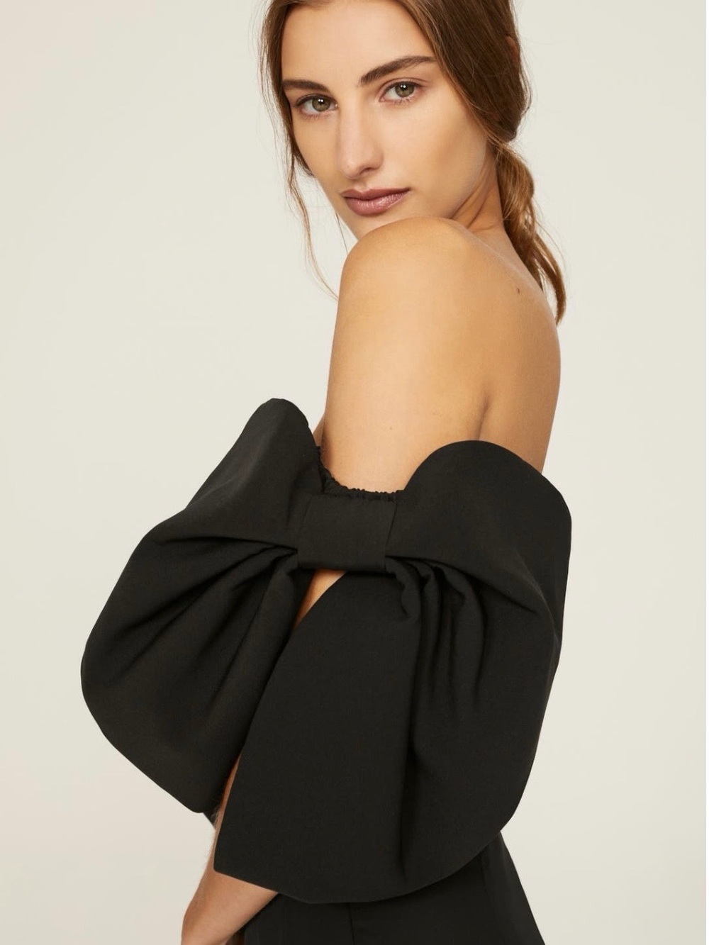 Toccin~Off-Shoulder~Bow-Sleeved Black Crop Top~Size 4~$395~ - Picture 3 of 8